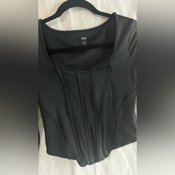 Express Black Fitted Crop Bodysuit - Picture 4 of 6